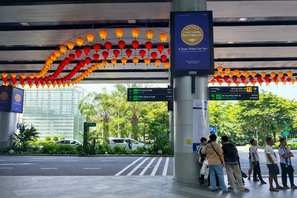 다낭-공항-그랩-존까지-가는-길