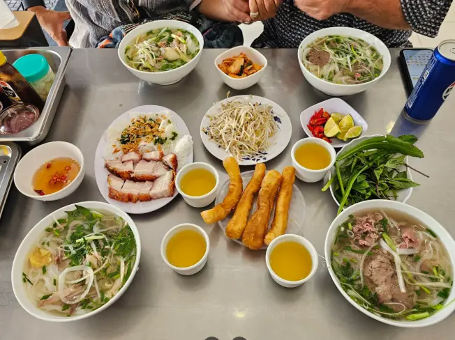 다낭 Pho Hong (포홍)
