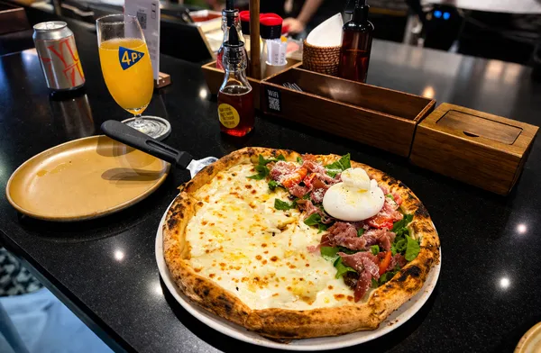 피자-4P's-수제-치즈-피자